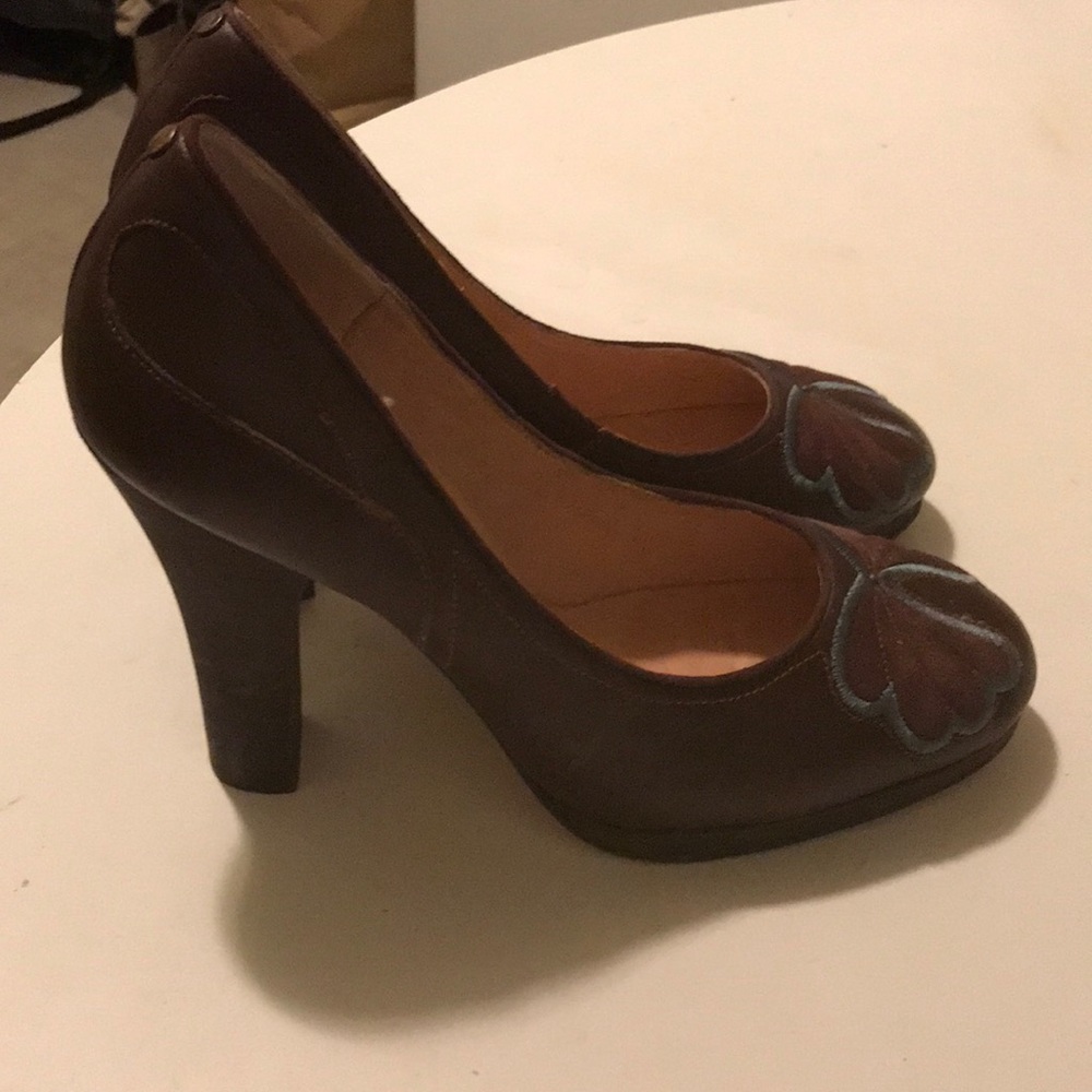 Ted Baker London  Platforms - Picture 5 of 8